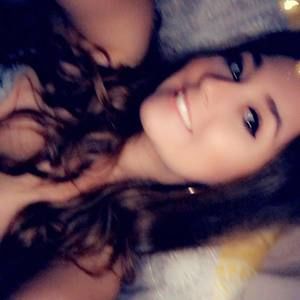 Meet your Posher, Danielle